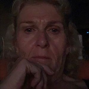 Meet your Posher, Roxanne